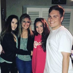 Meet your Posher, Cody